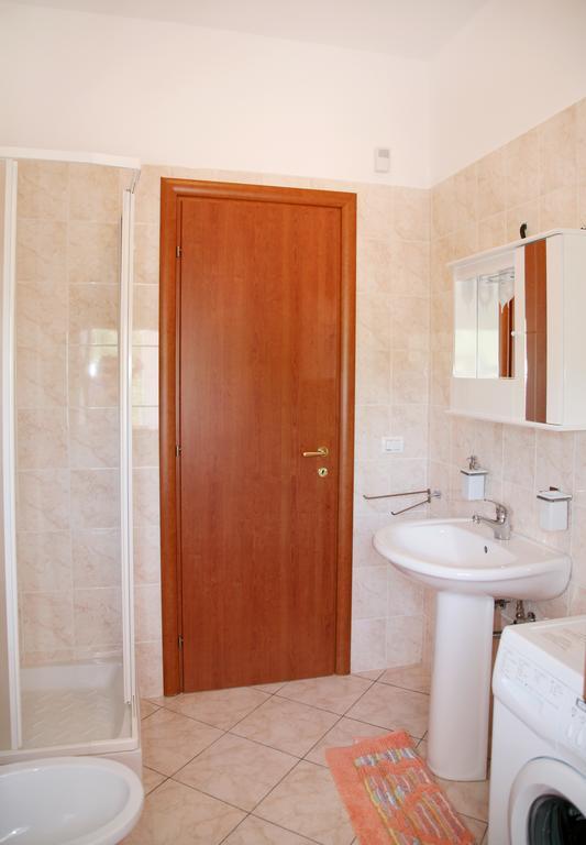 Villa Valle D'Umbra Vieste Zimmer foto