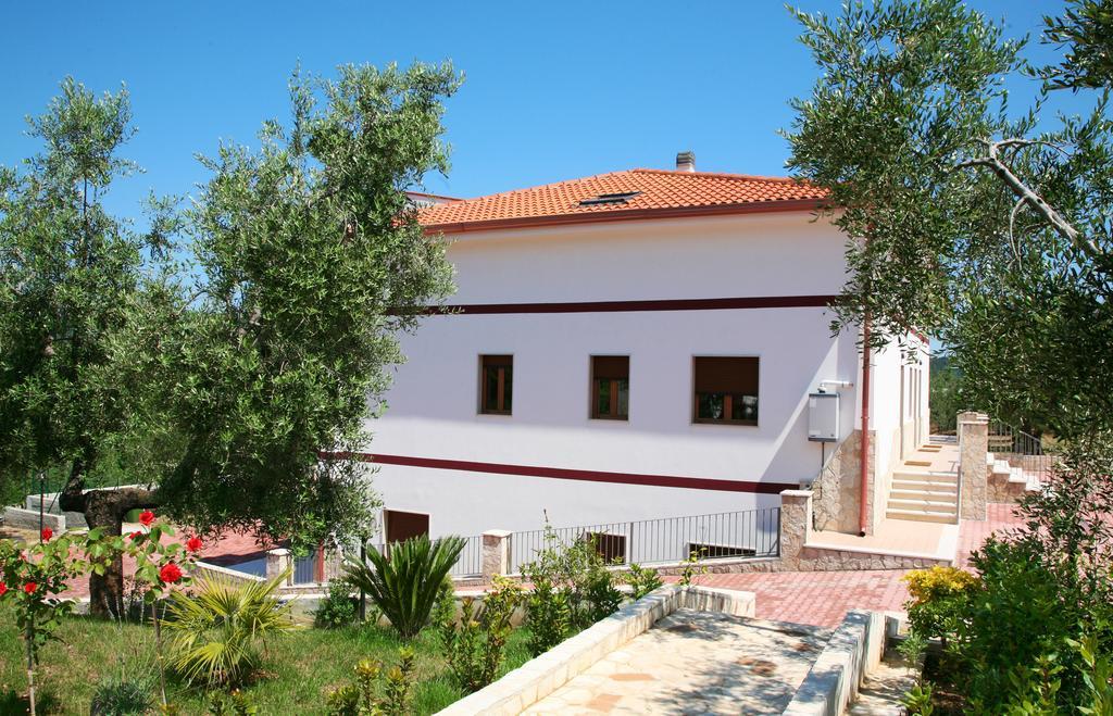 Villa Valle D'Umbra Vieste Zimmer foto